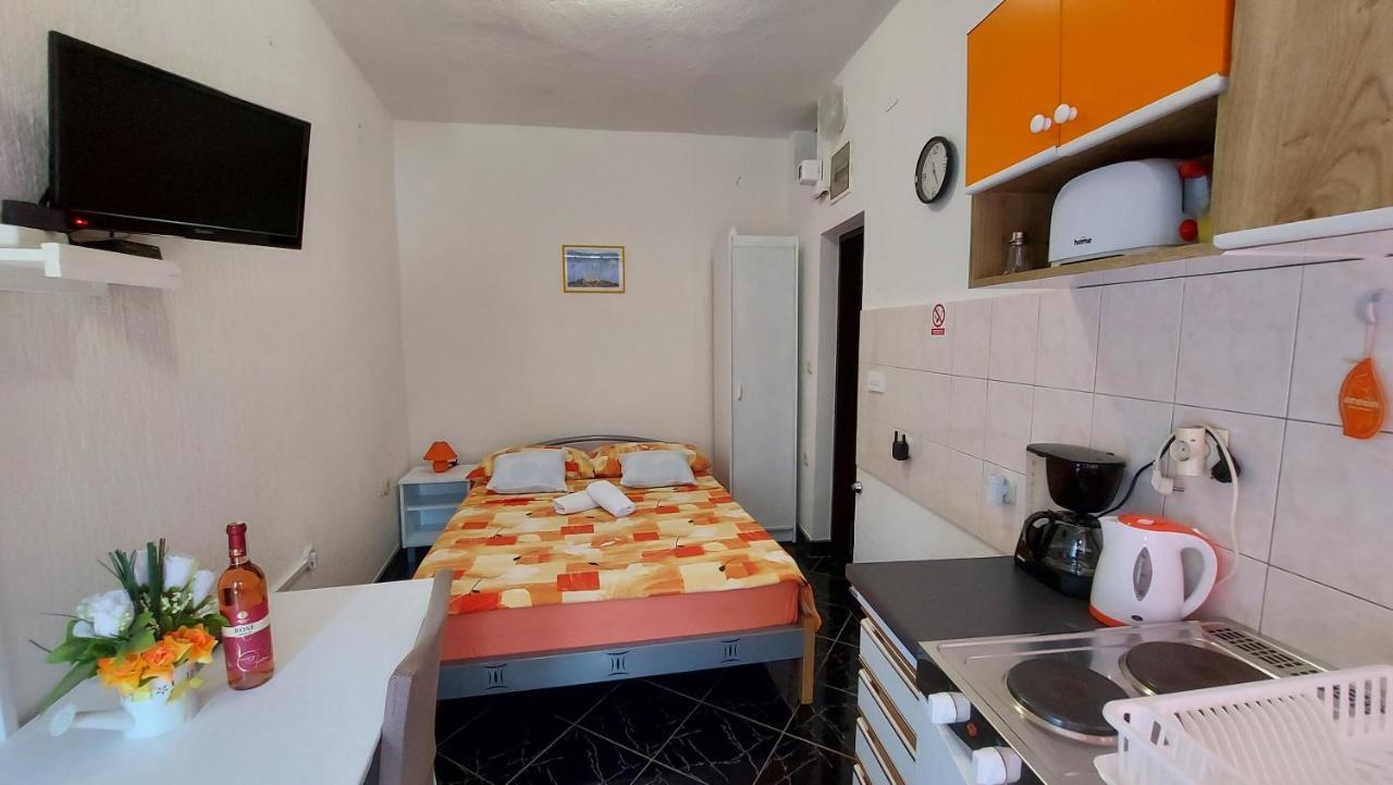 Dalibor Apartment Сен Екстериор снимка