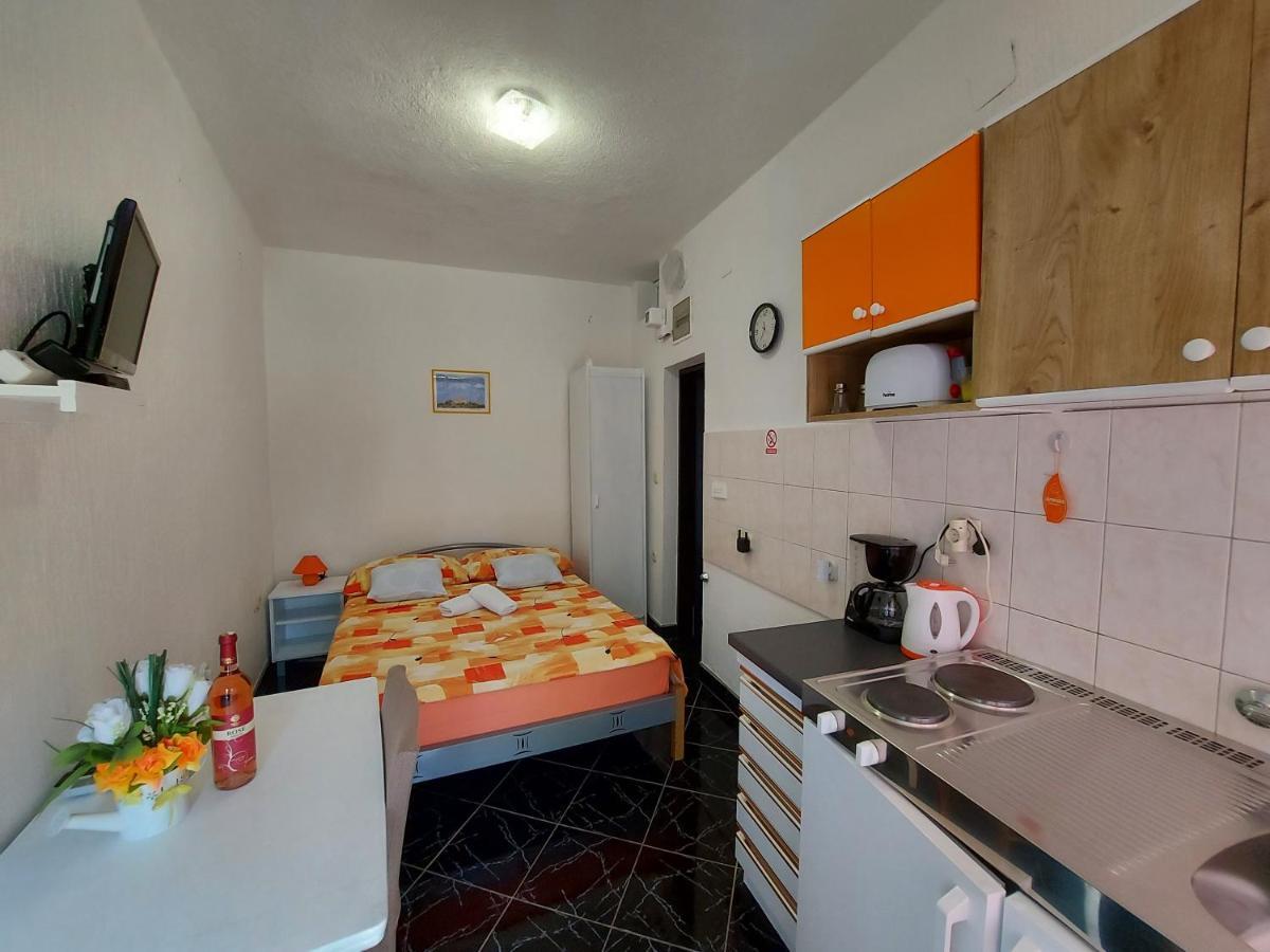Dalibor Apartment Сен Екстериор снимка